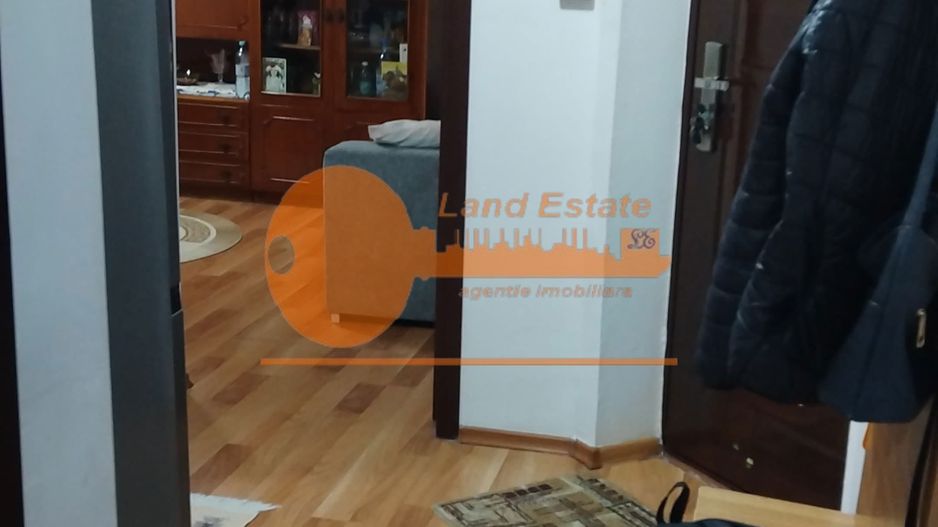 Apartament 2 camere decomandat | zonă 1 Decembrie - Poză 7