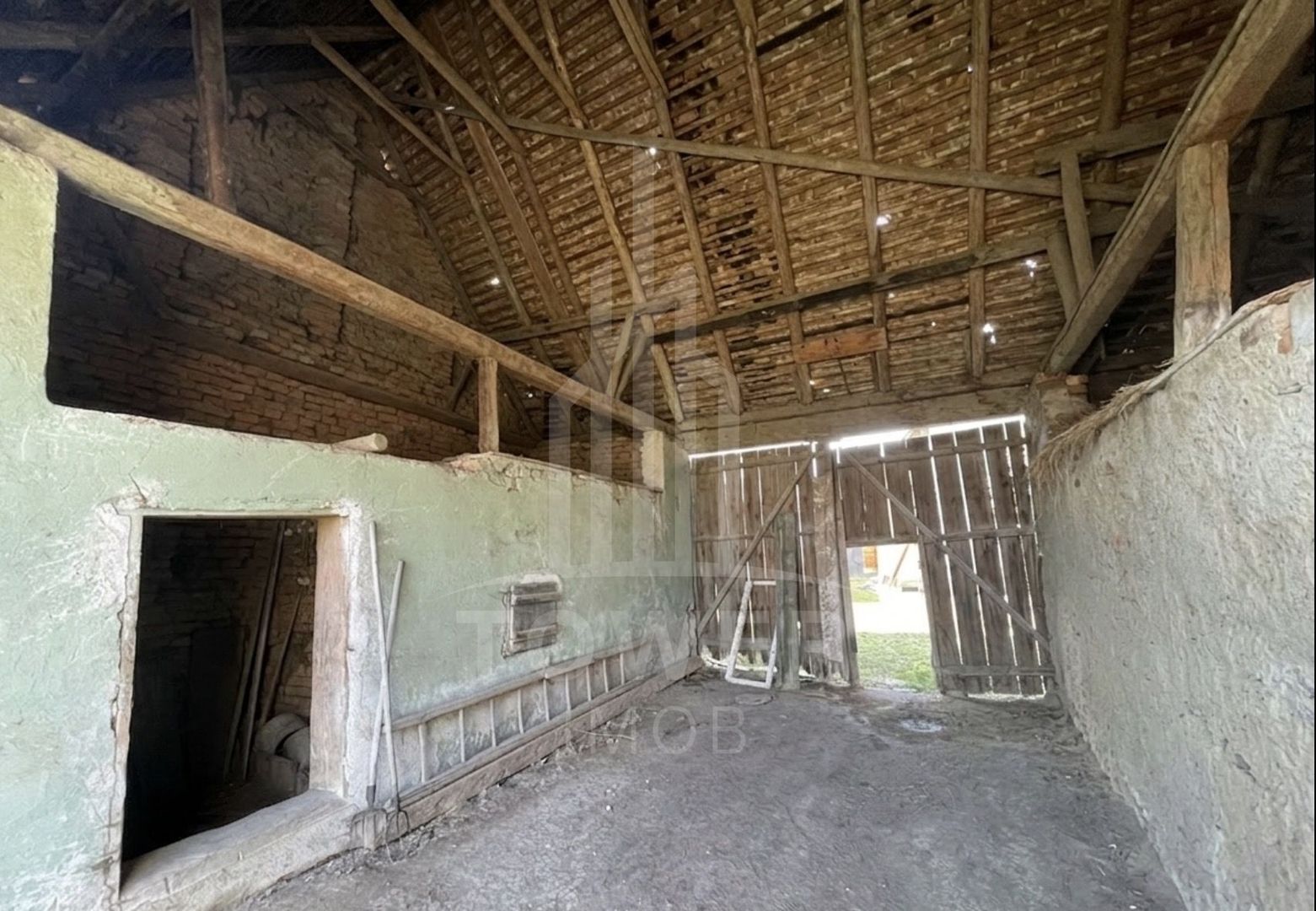 Casă individuală | 2 corpuri | Șură și anexe | teren 1460 mp – Porumbacu De Jos - Poză 25