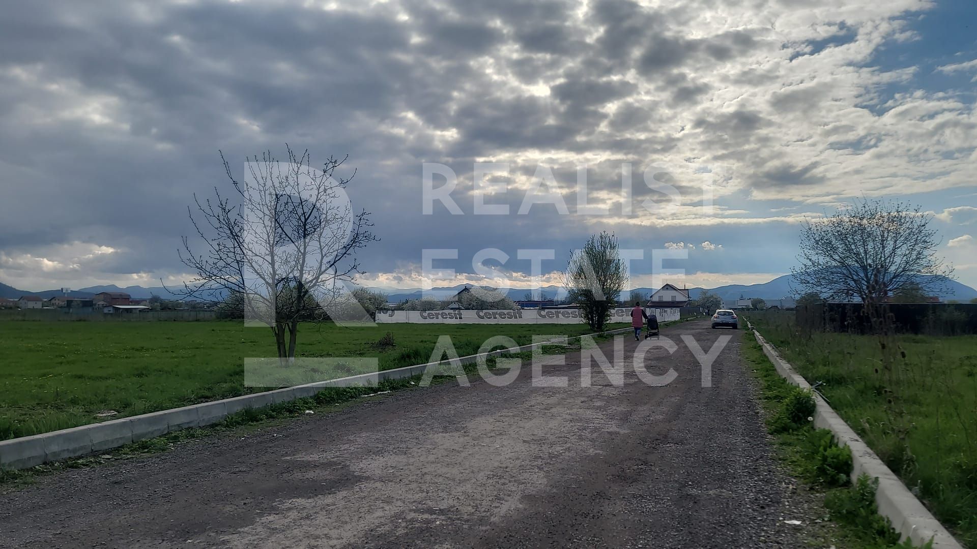 Teren intravilan de vânzare, 600 mp,  zona Coresi, Brașov - Poză 2