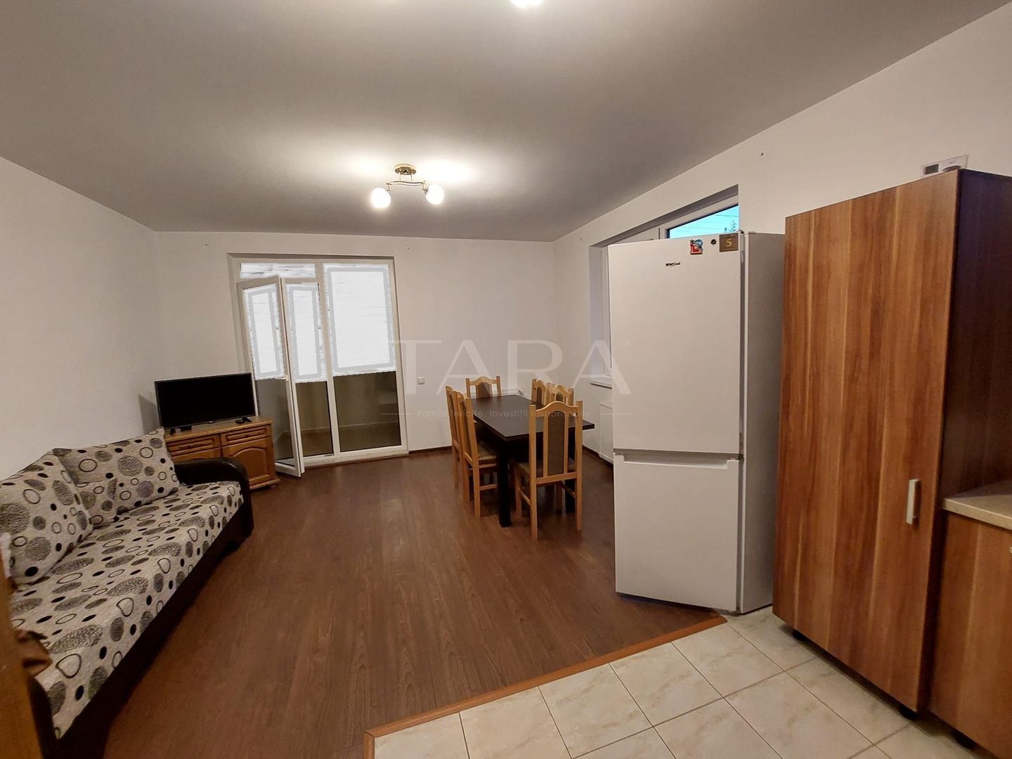 Apartament modern cu 2 camere, parter, 2 balcoane – Florești. - Poză 4