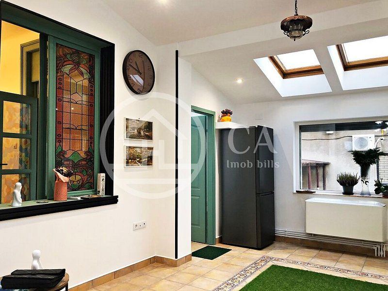 Apartament cu 4 camere de inchiriat, zona ultracentrala, Oradea - Poză 3