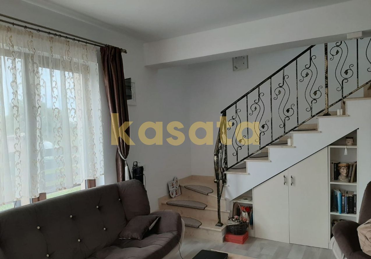 Casă individuală 3 camere de vânzare | Tunari | curte proprie - Poză 12