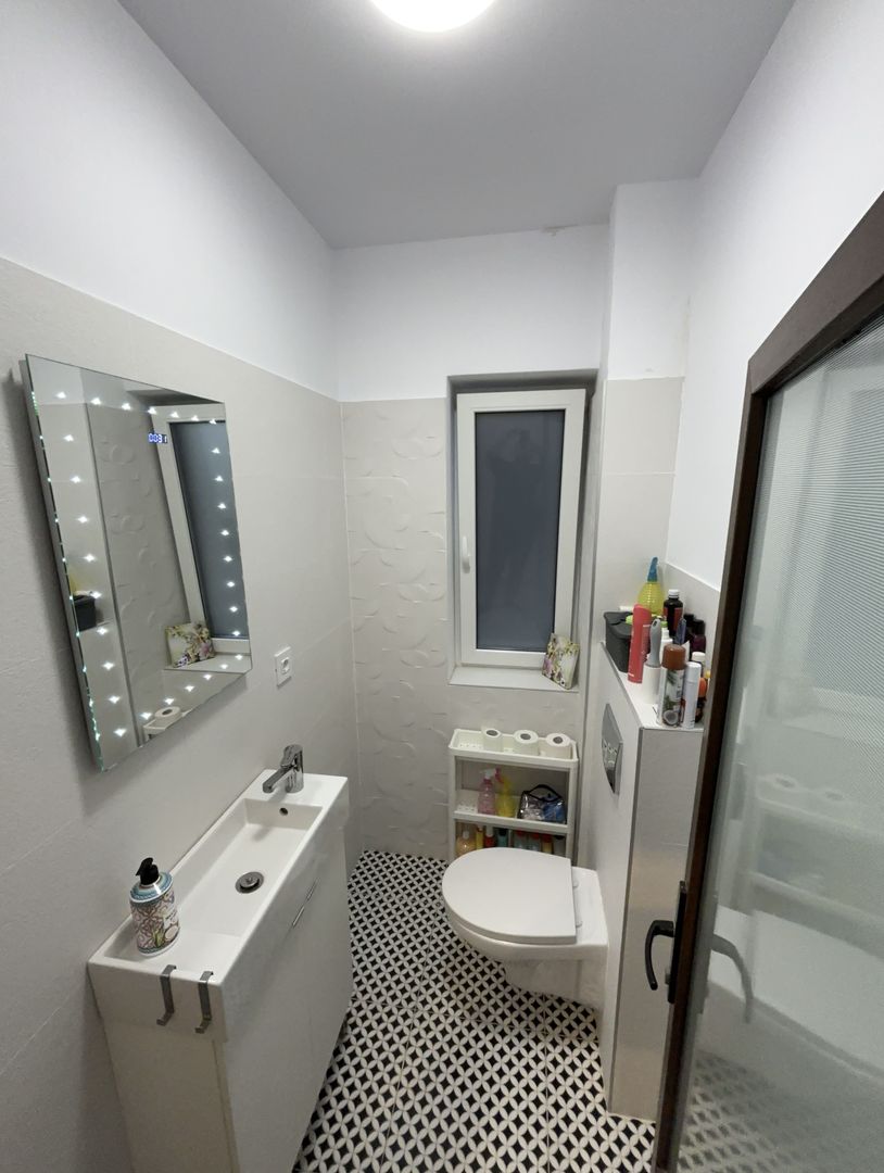 Casa cu Gradina in  Europa, cu 2 Parcari - Poză 15