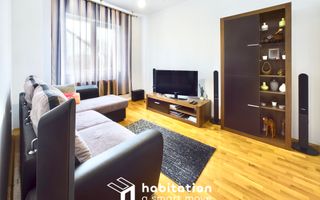 Casă tip duplex, despărțit prin garaj, la intrare în Dumbrăvița - Poză 7