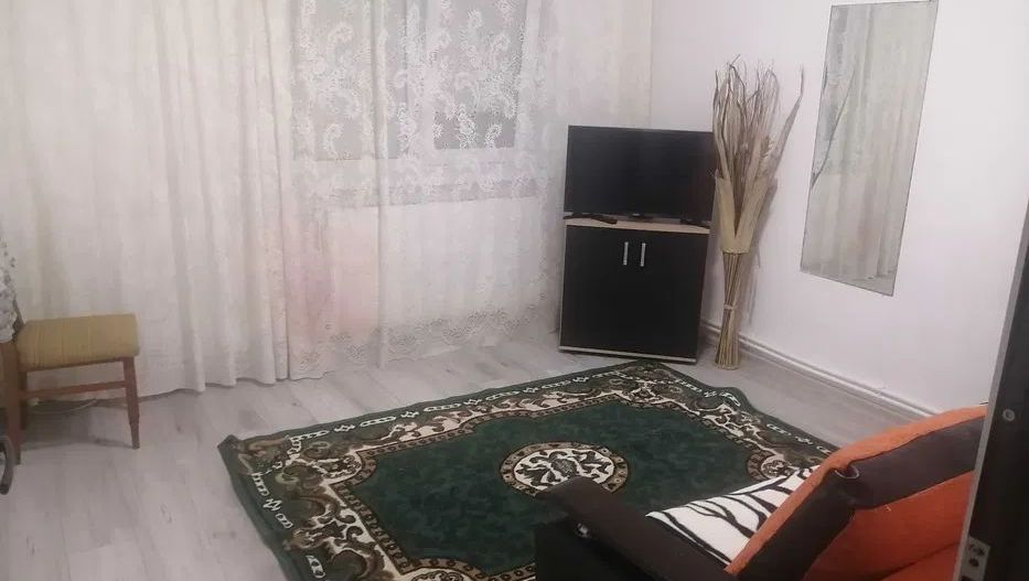 Apartament 2 camere dec, Micro 39 C,et 2 - Poză 1