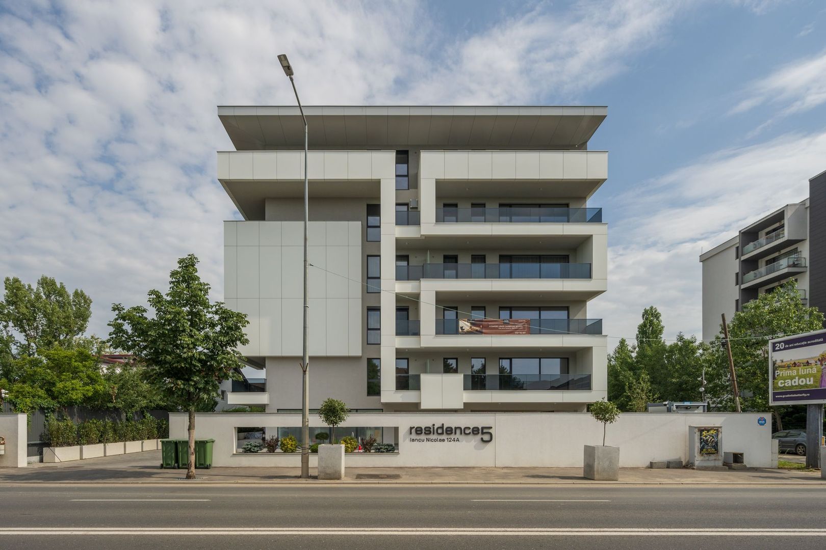 Apartament deosebit in Iancu Nicolae, langa Cambridge, terasa , nou - Poză 1