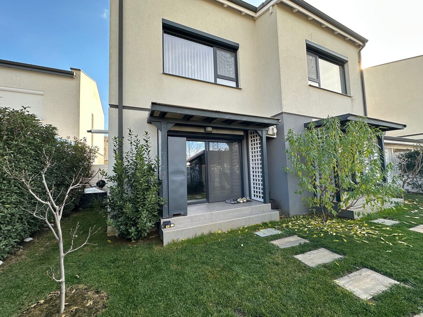 Duplex despărțit prin carpot - Poză 31