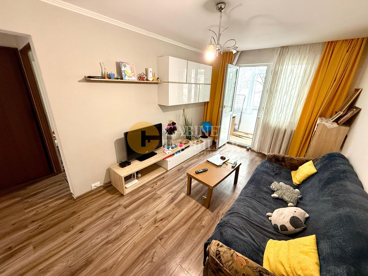 Ap.3 Camere, Mobilat/Utilat - Etaj 1 - Zona Alexandru Parcul Voievozilor - Poză 2