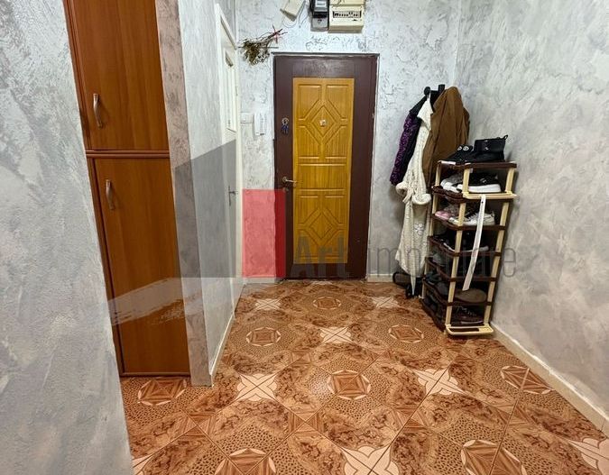 Vânzare apartament 4 camere decomandat cu centrală - Brâncoveanu - Poză 8