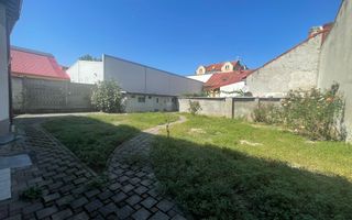 Casa S+P+2E - (posibilitate apartamentare) zona central - Poză 3