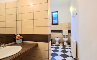 Spatiu birouri de închiriat Brasov - 80 mp # spatii-comerciale-brasov.ro - Poză 10