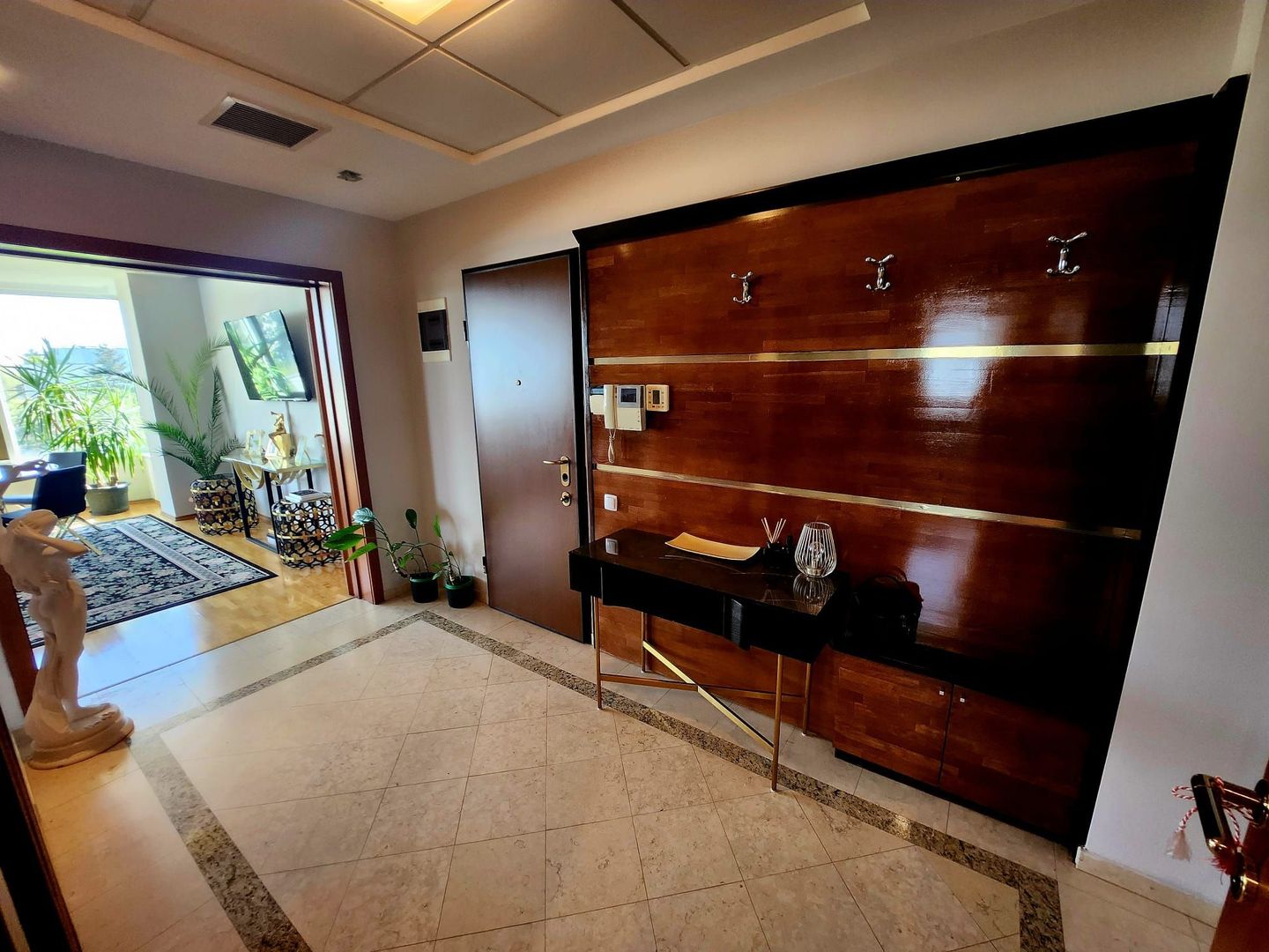 View spectaculos | B-dul Primaverii | 3 camere | 118 mp utili | - Schiță 10