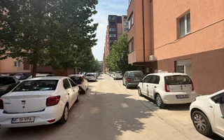 Garsonieră dublă 39mp- living + dormitor + balcon mare - Etaj 1 - Poză 11