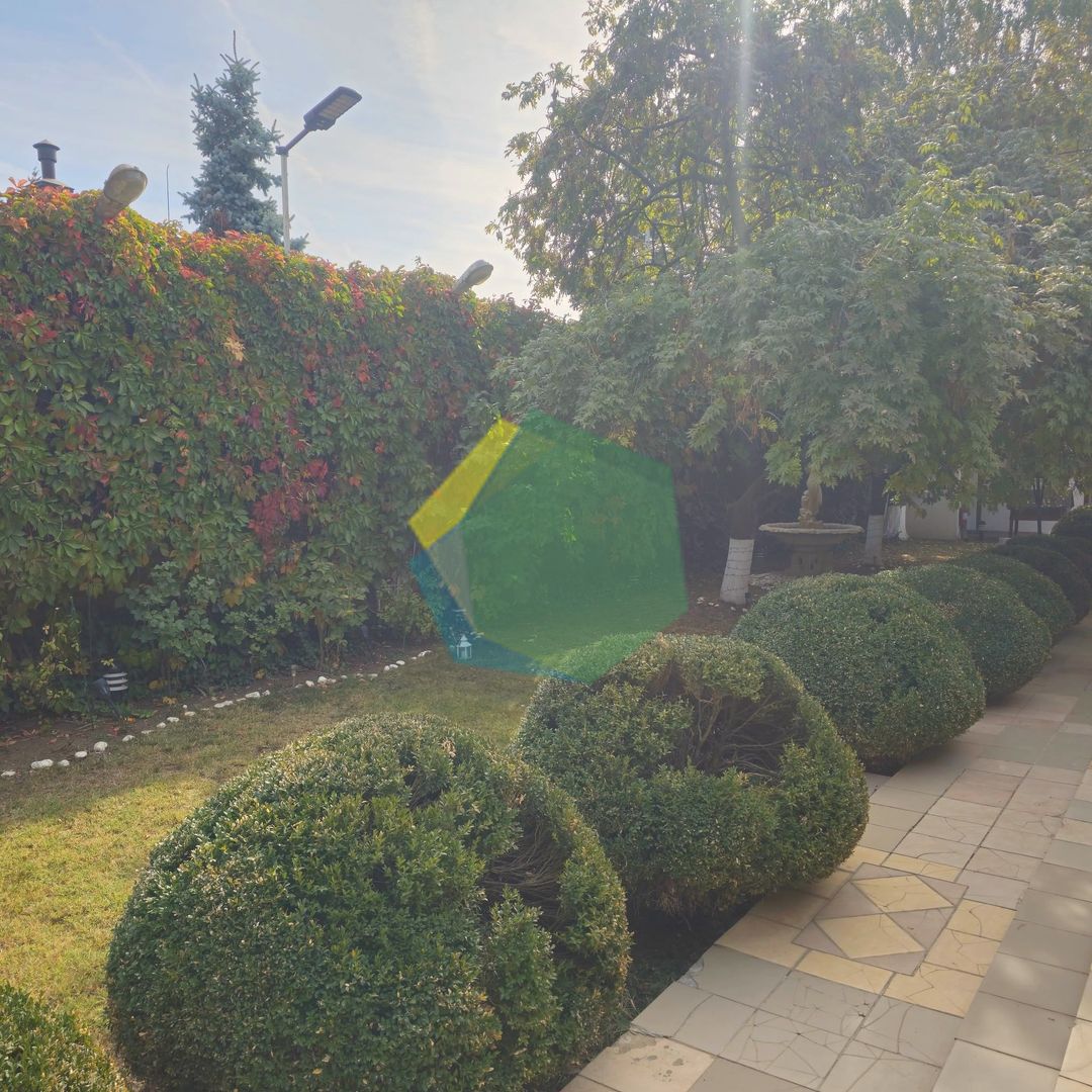 VILĂ IMPRESIONANTĂ CU PARC PRIVAT | 400 mp Construiți | 2.800 mp Teren - Poză 15