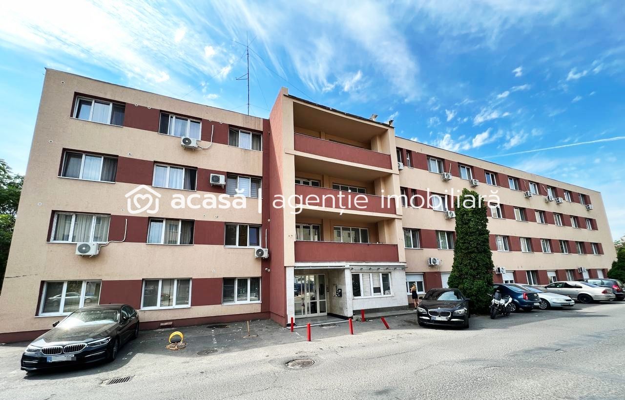 Garsonieră renovată, zona UTA - Poză 1