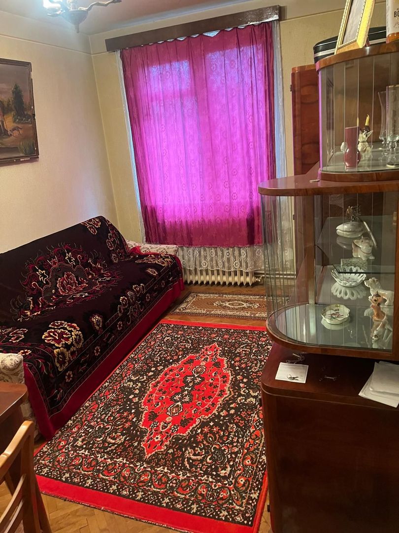 Apartament 3 camere, decomandat, parter, zonă liniștită, Covasna! - Poză 2