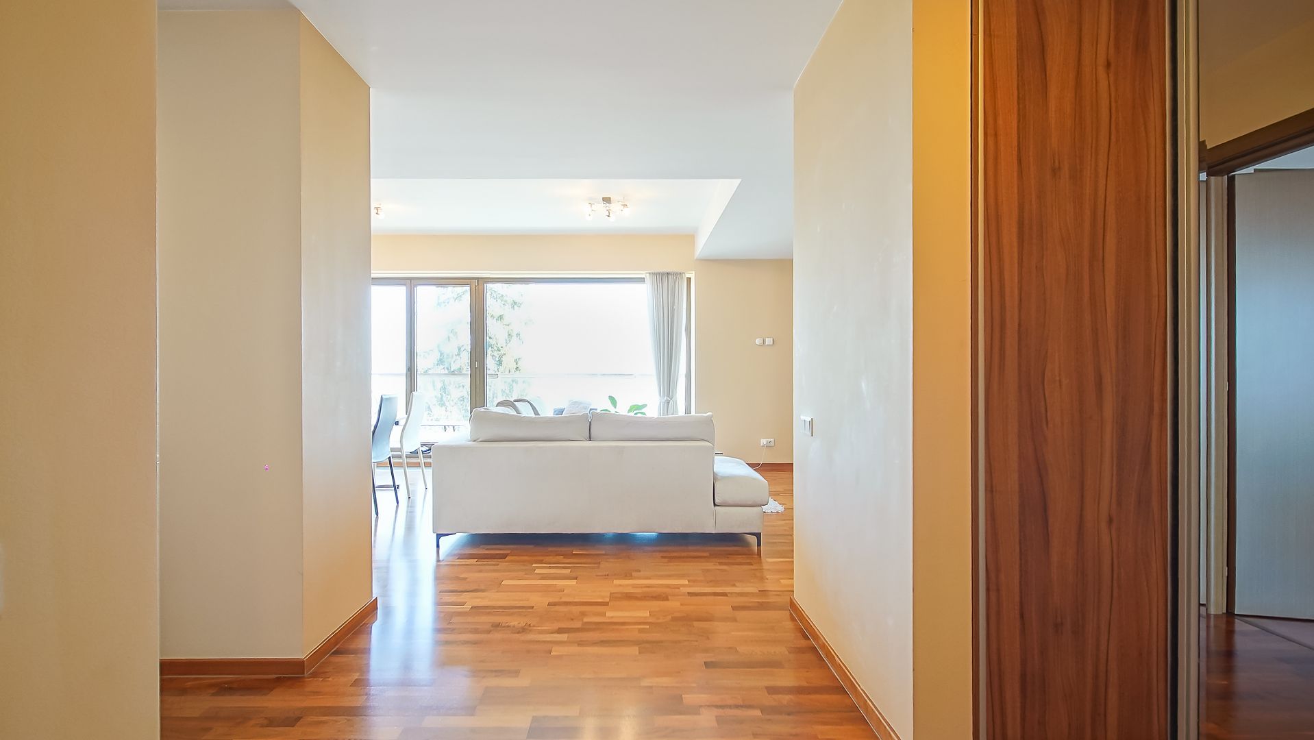 2 CAMERE 81 MP | DOUA BAI, TERASA SI BOXA | BELLEVUE DRUMUL POIENII - Poză 13