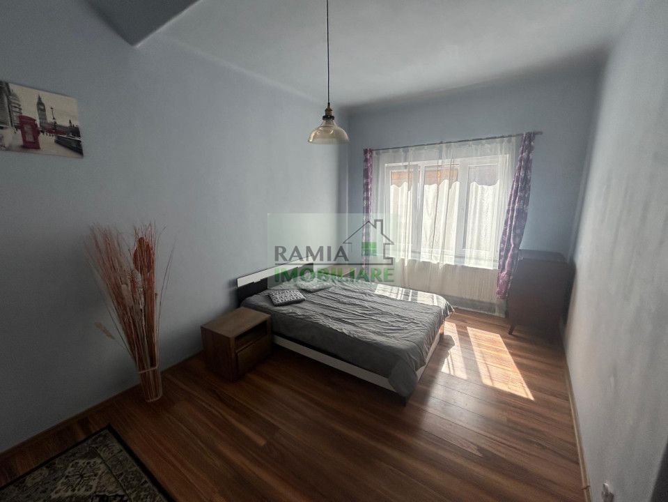 Apartament 2 camere de închiriat în Piața Sfatului, Centrul Istoric - Poză 6