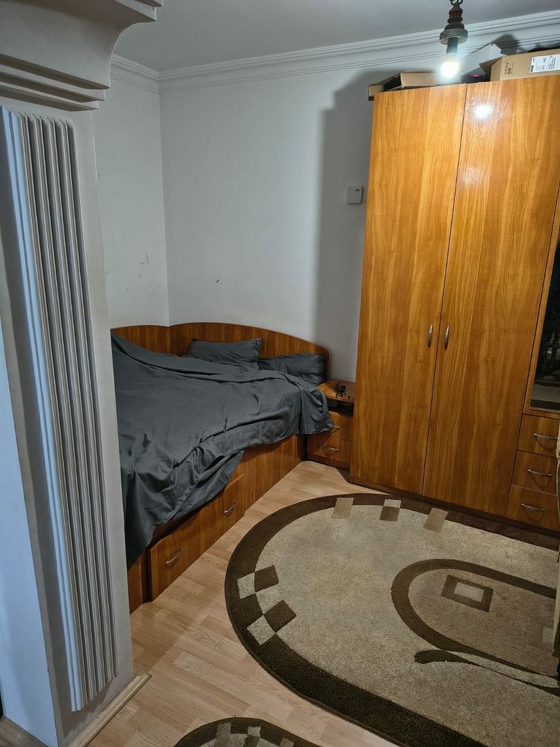 Apartament cu 4 camere, etaj 3, VASLUI zona CENTRU - DONICI; - Poză 5
