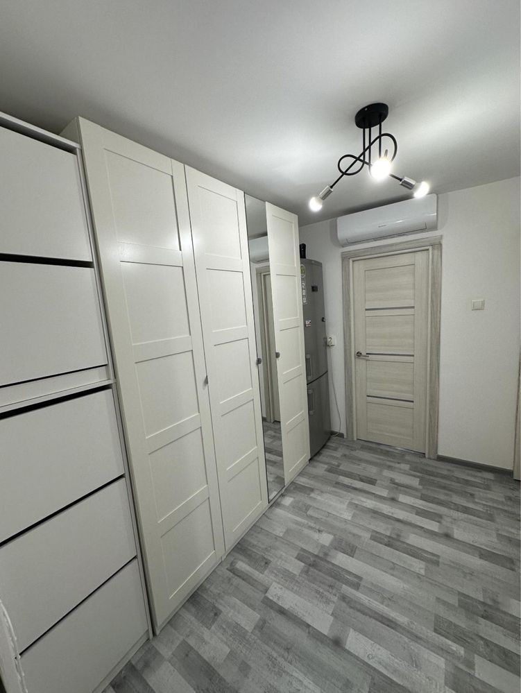 Închiriez garsonieră, Mall Vitan, modernă, spațioasă - Poză 8