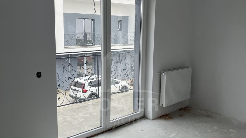 /// Casa de vanzare la intrare in Rasinari! /// - Poză 16