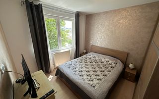 Apartament cu 2 camere, decomandat, 54mp, zona strazii Gloriei - Poză 3