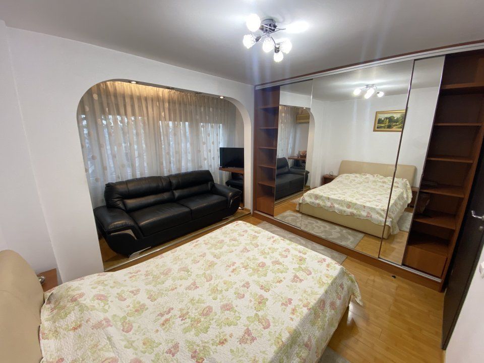 Apartament 3 camere Tineretului cu parcare - Poză 1