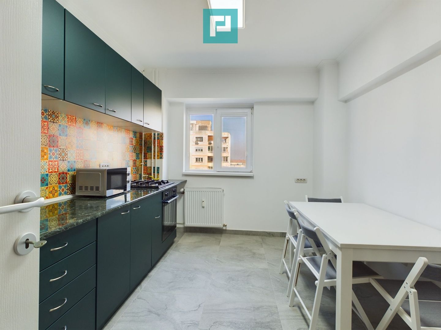 Apartament modern cu 2 camere, zona Fortuna - Poză 8