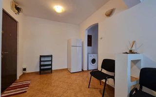 Apartament cu 2 camere cu centrala,  zona Soarelui parter - Poză 2