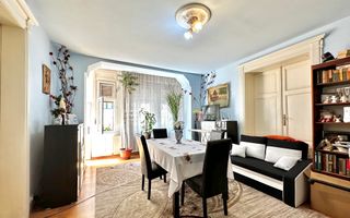 Apartament 4 camere,  cu vedere spre centrul vechi din Piața Unirii - Poză 3