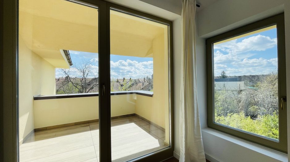 INCHIRIATA - Prima inchiriere, Segmentul Lux | Central | Panouri solare - Poză 18