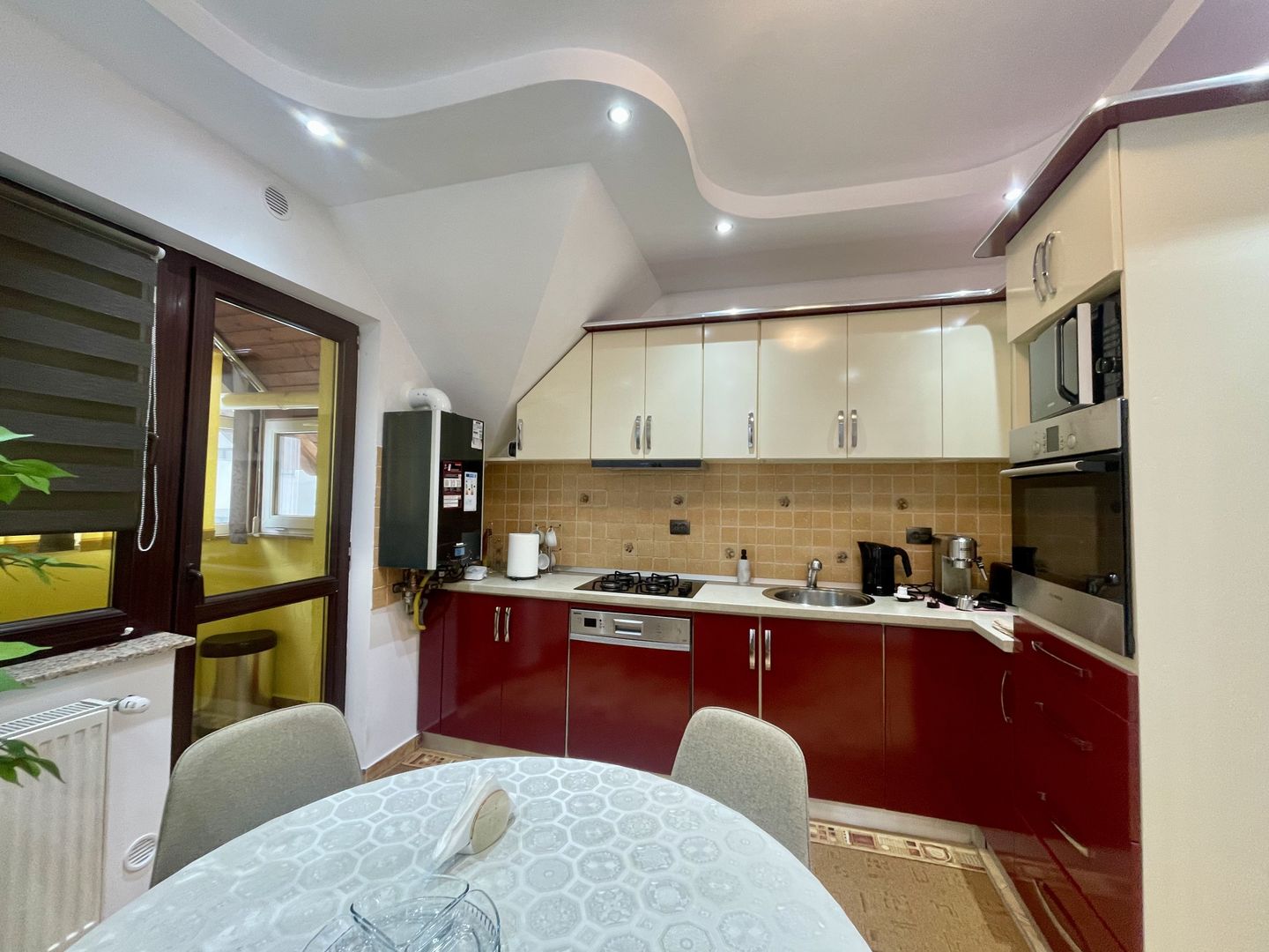 Apartament 3 camere | Etaj 4 + Mansarda | Radauti | Termen scurt/lung - Poză 15