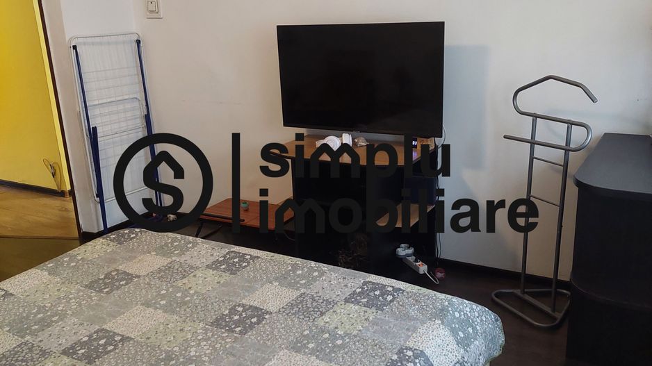 2 decomandate, parter, balcon, Sarari - 106 000 Euro - Poză 15