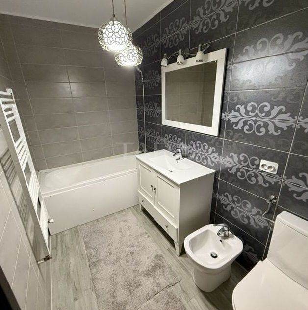 Apartament de 2 camere cu balcon generos, Florilor, Florești. - Poză 7