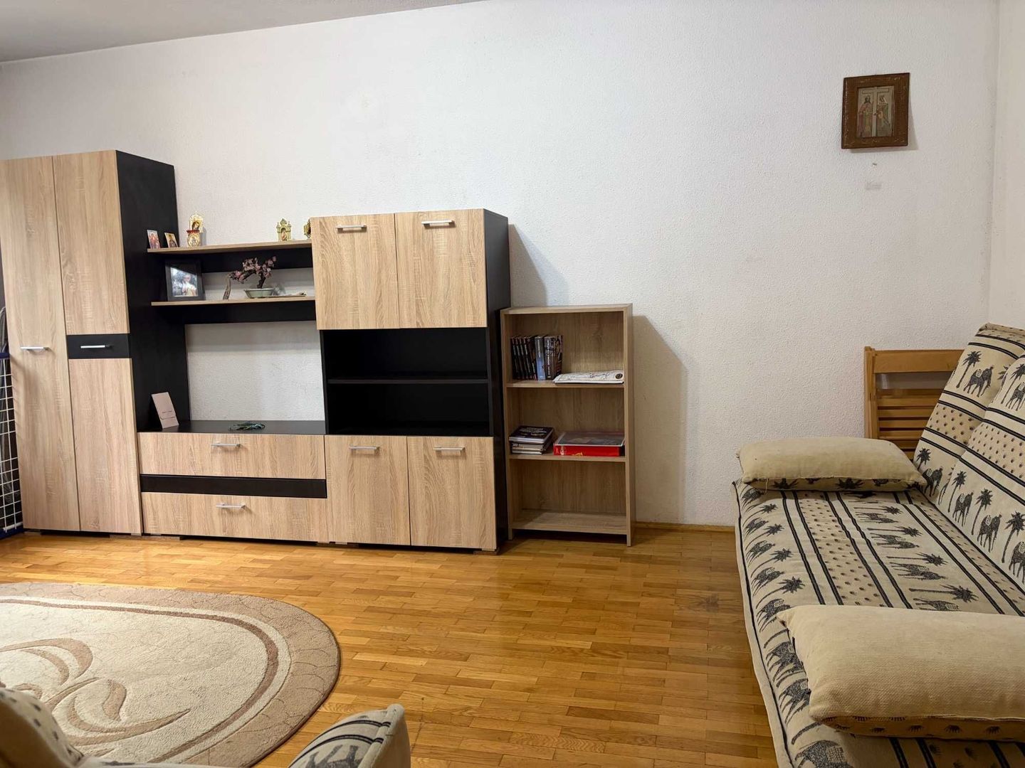 De vanzare apartament 2 camere Drumul Taberei - Poză 1