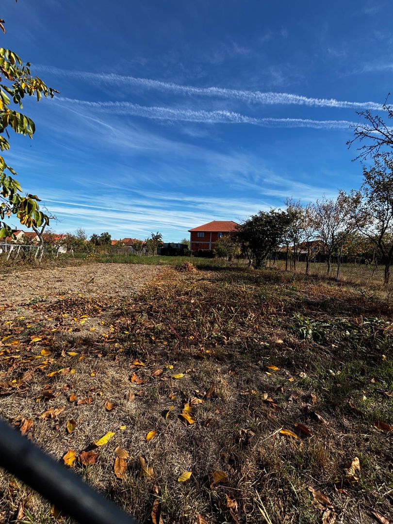 Casa cu 1430 mp teren, la 20 km de Oradea - Poză 8