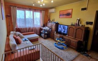 Apartament 3 camere Piata mica - Poză 1