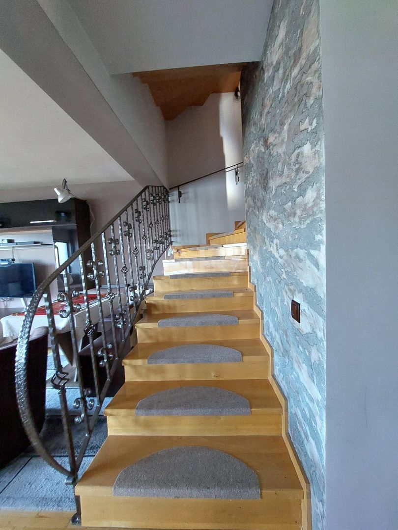 Casa visurilor tale în Florești, in aproprierea strazii Avram Iancu. - Poză 11