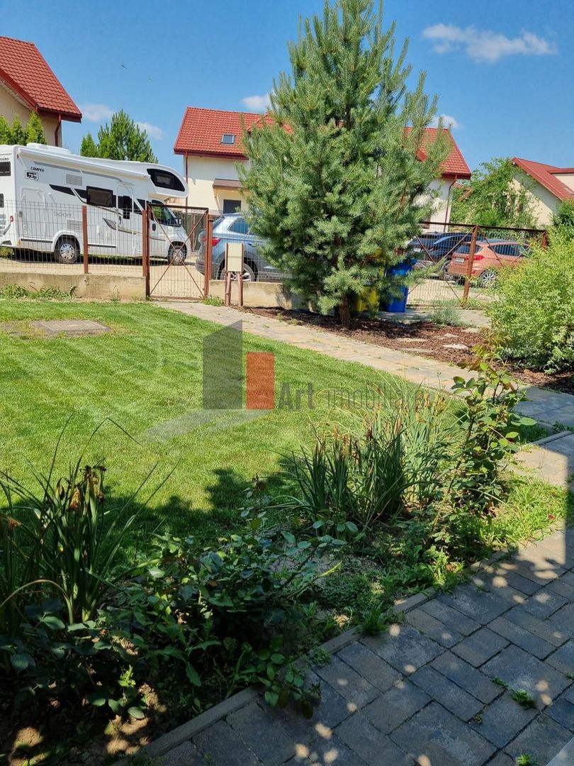 VILA   IN CARTIER HENRY COANDA - Poză 11