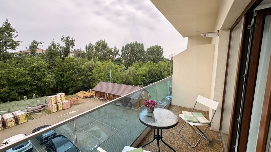 Garsoniera  47 mp etaj 2 cu lift si balcon pe strada Doamna Stanca - Poză 2