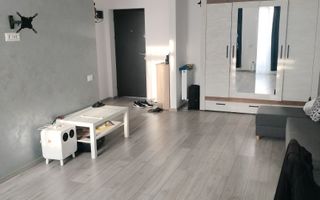 Apartament 2 camere tip studio de vanzare - Poză 1