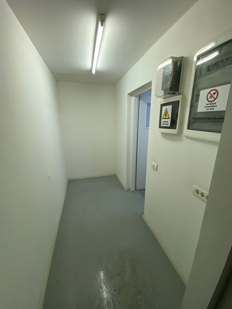 Spatiu comercial cu parcare - Poză 6