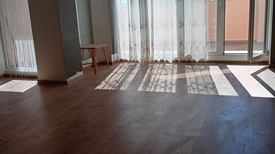 Vanzare apartament 2 camere, 80mp, 2 bai, in Edenia Titan - Poză 2