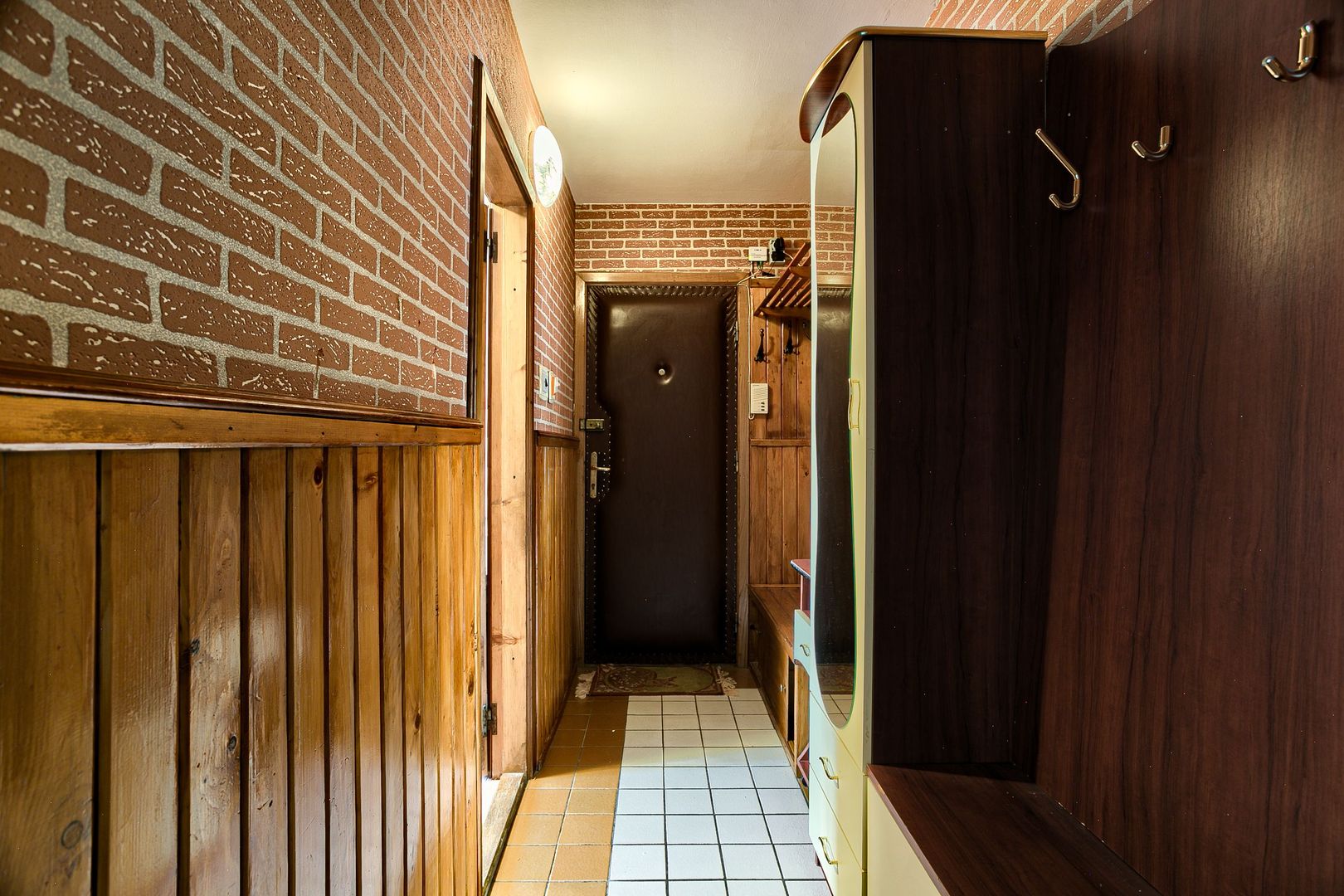 VANDUT Apartament cu 2 camere, etaj 1 in Micalaca zona Voinicilor - Poză 7