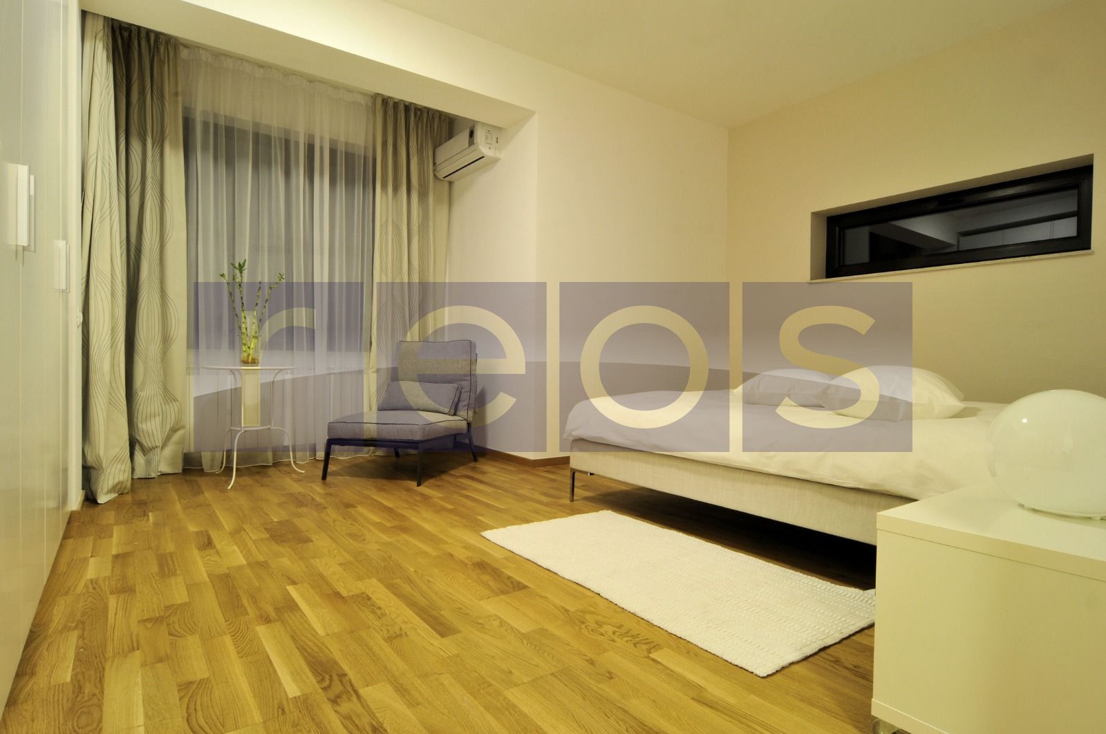 VANZARE APARTAMENT DEOSEBIT 140MP | 4CAMERE | MOBILAT-UTILAT | PARCARE - Poză 3