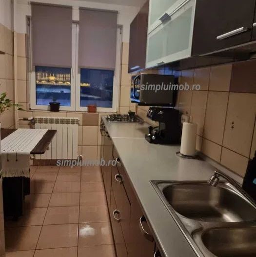 3 Camere Decomandat Renovat Pantelimon - Poză 8