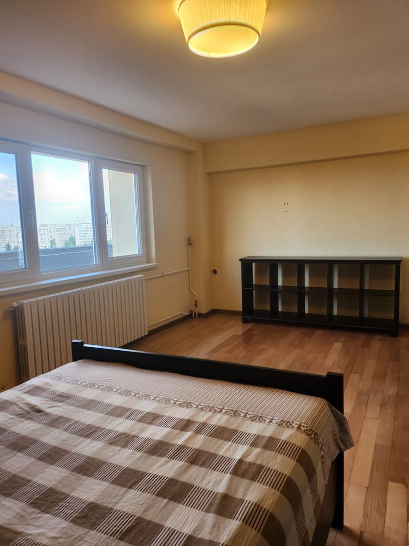 De Inchiriat Garsoniera Bd. Decebal LUX cu TERASA langa Rond Alba Iulia - Poză 5