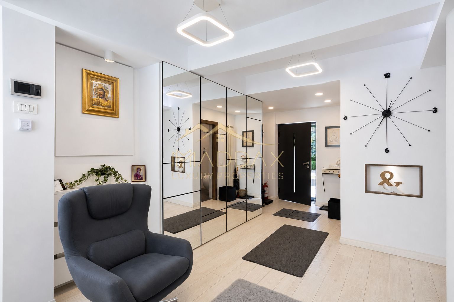 Vila Exclusivista cu 5 camere *3000mp curte si deschidere la lac* // Snagov - Poză 27