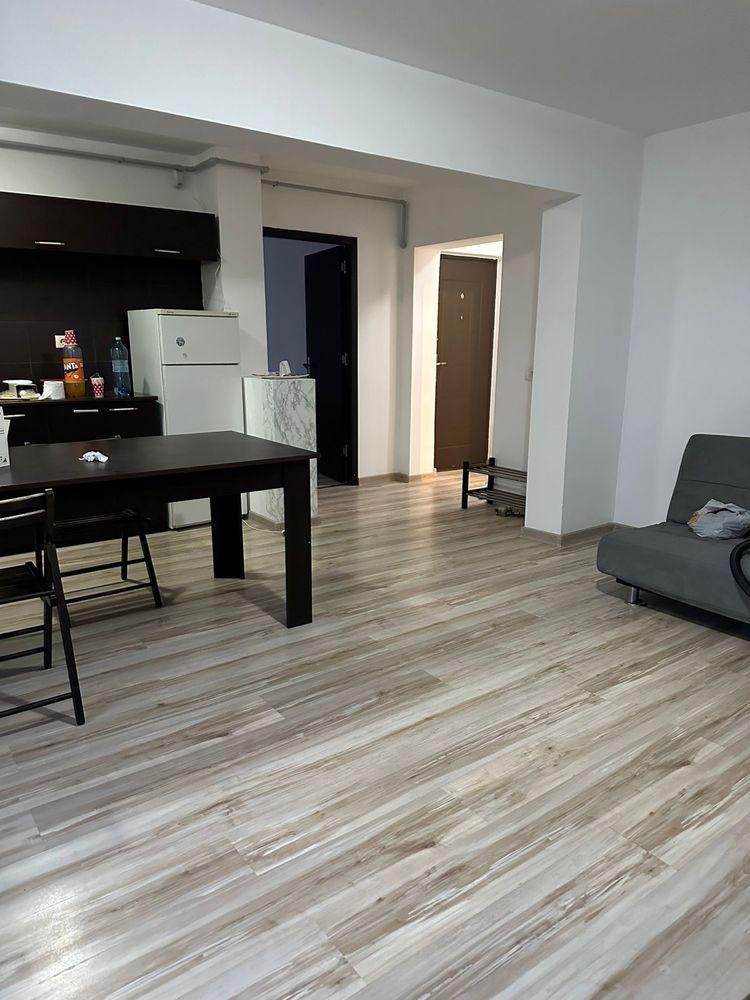 🏡 Apartament 2 camere de vânzare – Focșani, str. Pictor Grigorescu - Poză 1