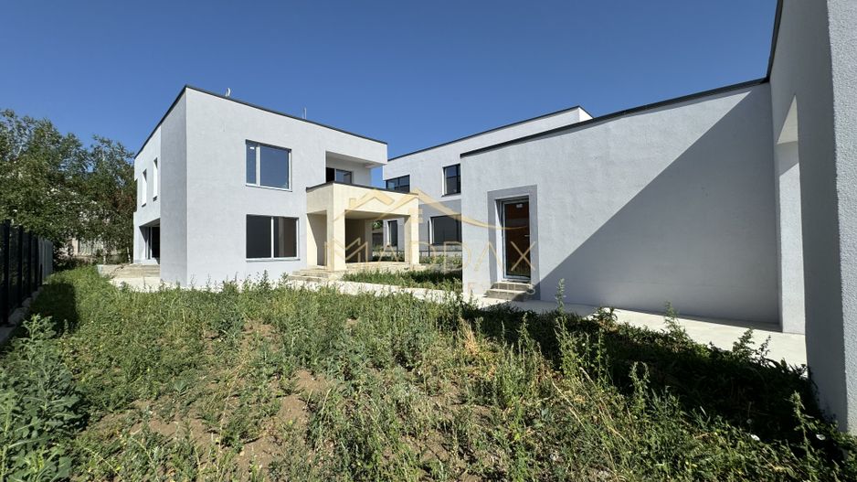 Vila LUX***Panouri fotovoltaice***Lake view//Laguna Albastra/Corbeanca - Poză 55